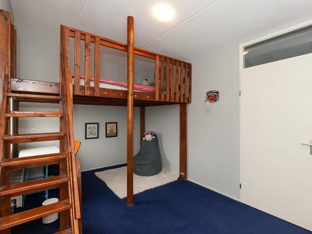 Zus Braunstraat 22, ROTTERDAM