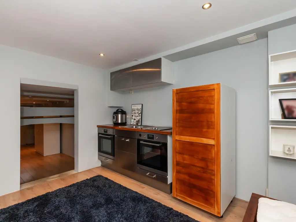 Zus Braunstraat 22, ROTTERDAM