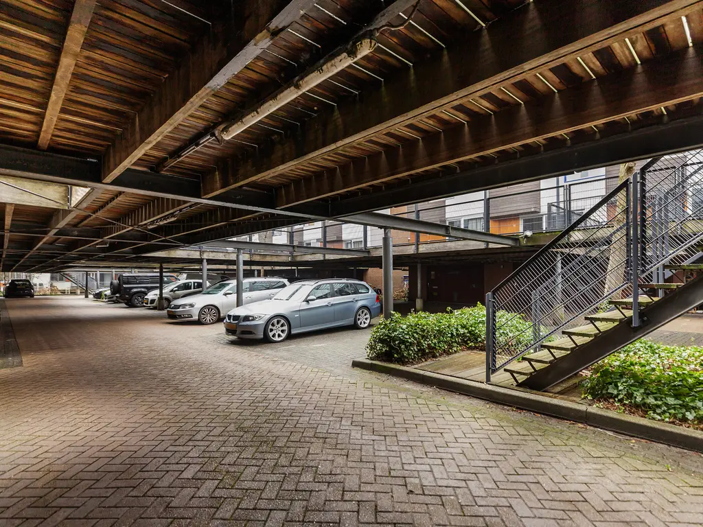 Zus Braunstraat 22, ROTTERDAM