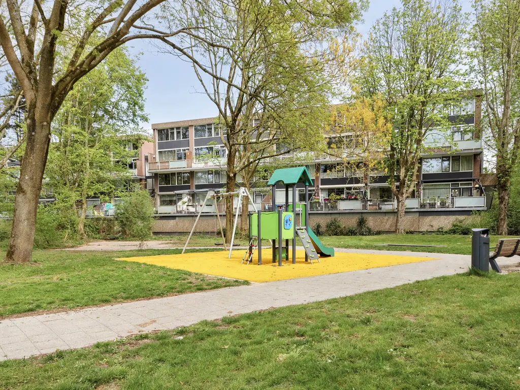 Kardoenhof 53, HOOGVLIET ROTTERDAM