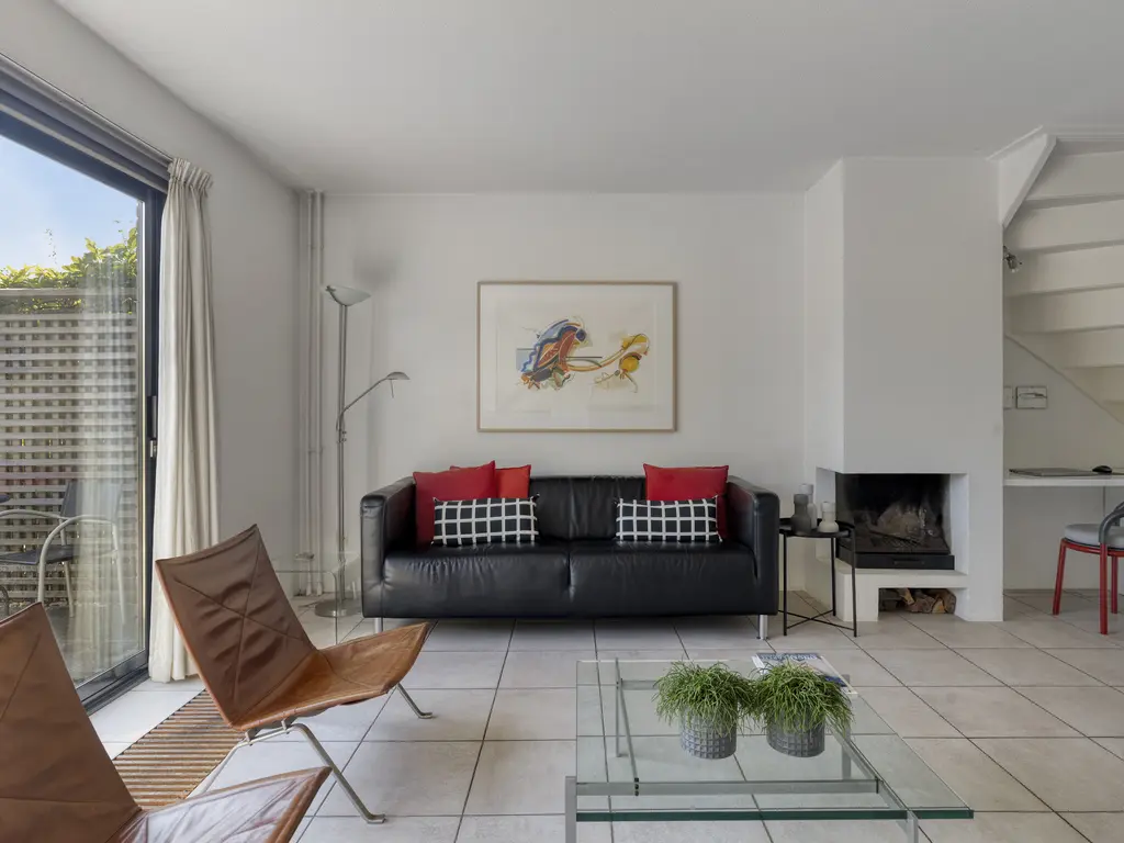 Rietdekker 1, POORTUGAAL