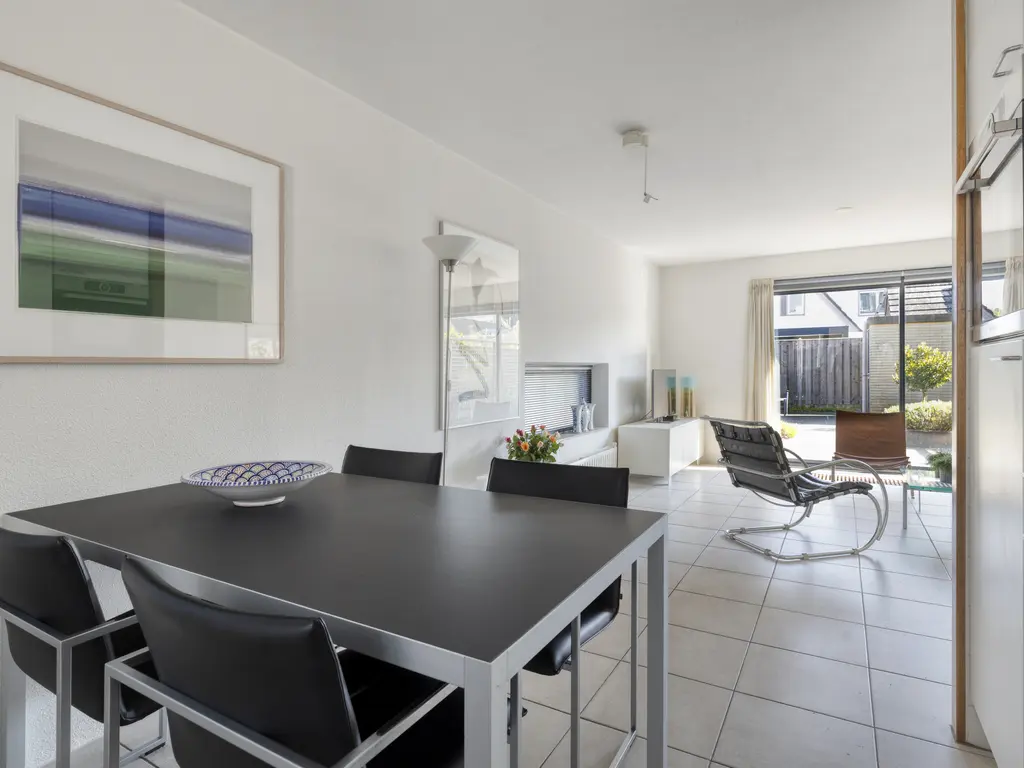 Rietdekker 1, POORTUGAAL