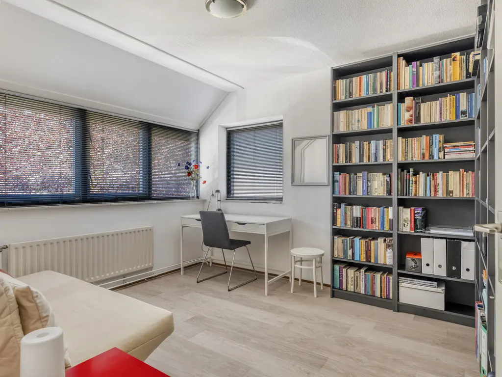 Rietdekker 1, POORTUGAAL