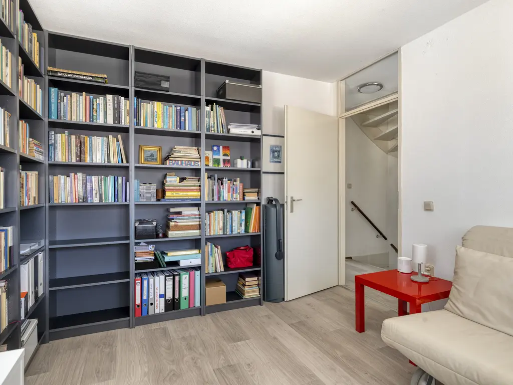 Rietdekker 1, POORTUGAAL