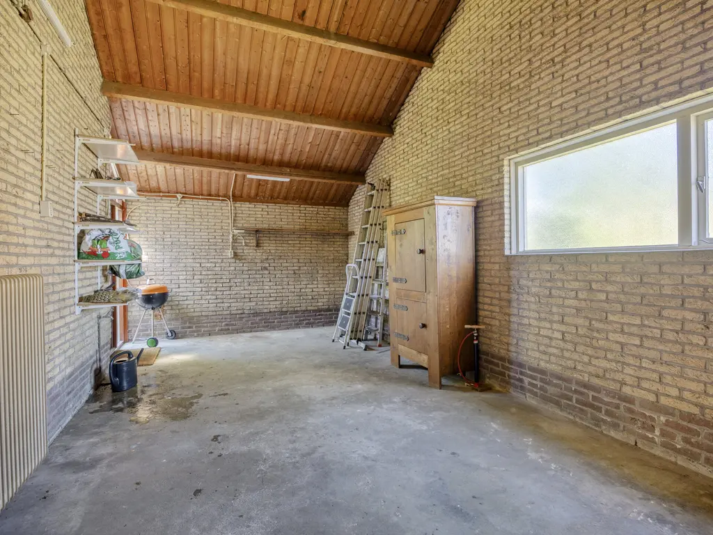 Molendijk 37, RHOON