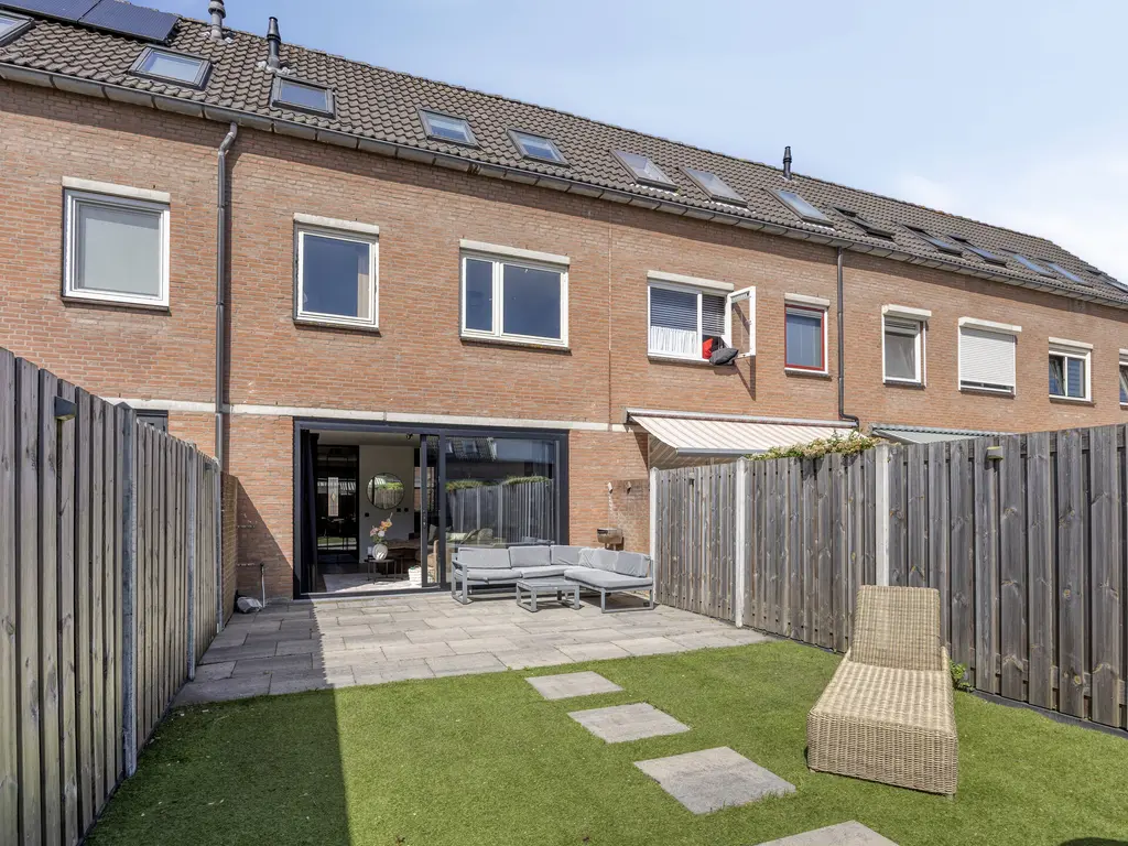 Karperveen 240, SPIJKENISSE
