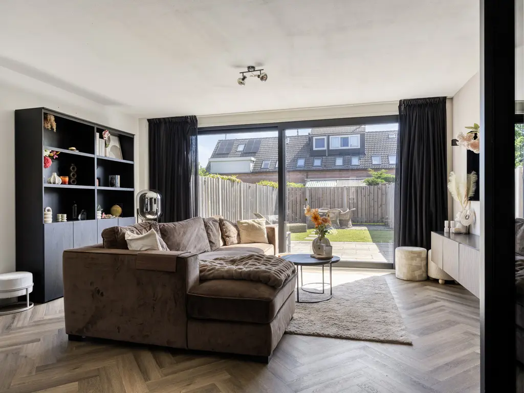 Karperveen 240, SPIJKENISSE