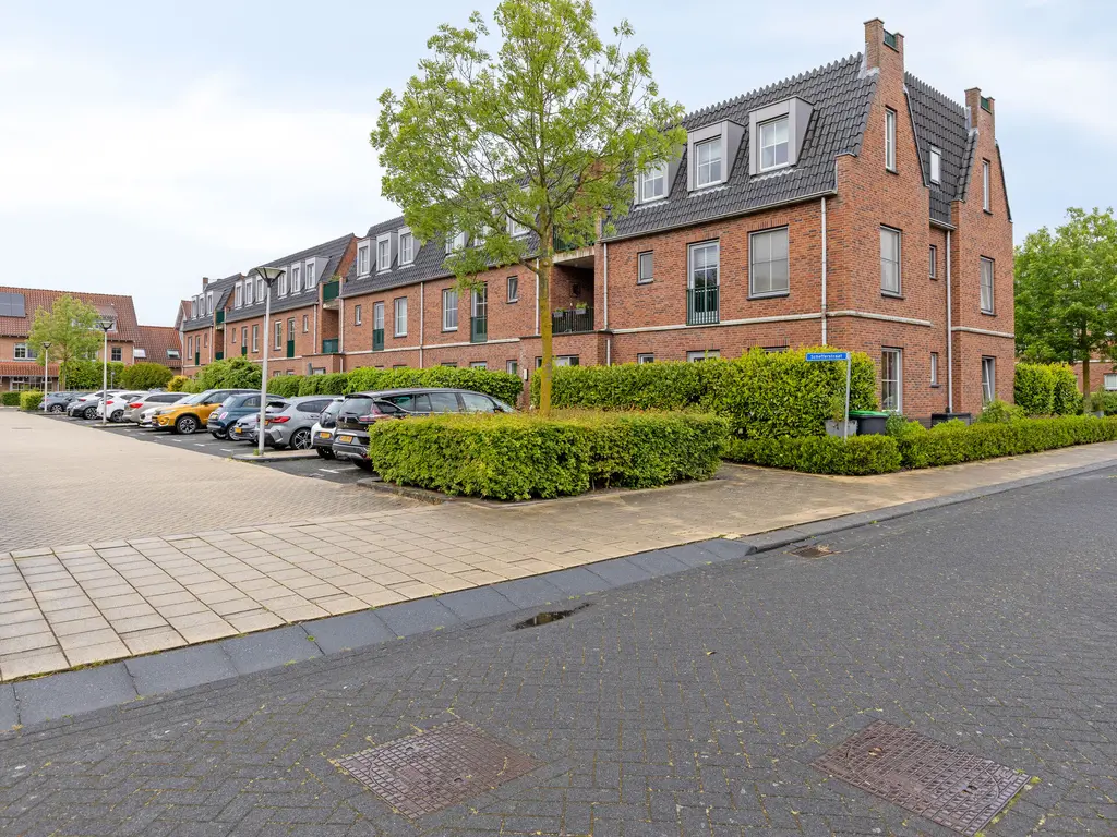 Schefferstraat 25, RHOON