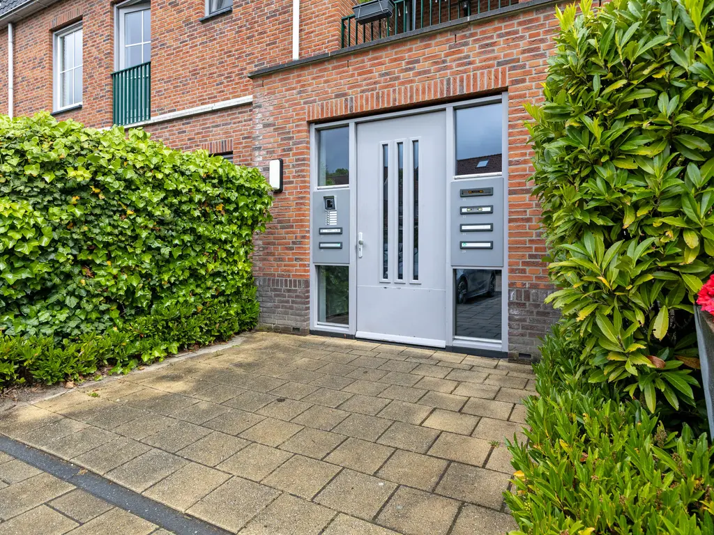 Schefferstraat 25, RHOON