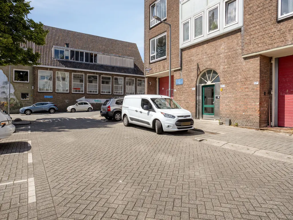 Van Oestendestraat 37C, ROTTERDAM
