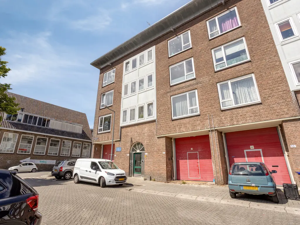 Van Oestendestraat 37C, ROTTERDAM
