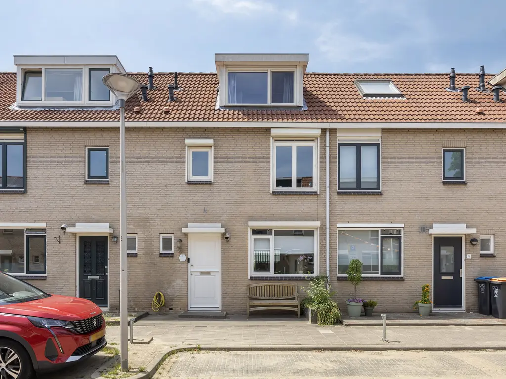 Kouter 7, POORTUGAAL