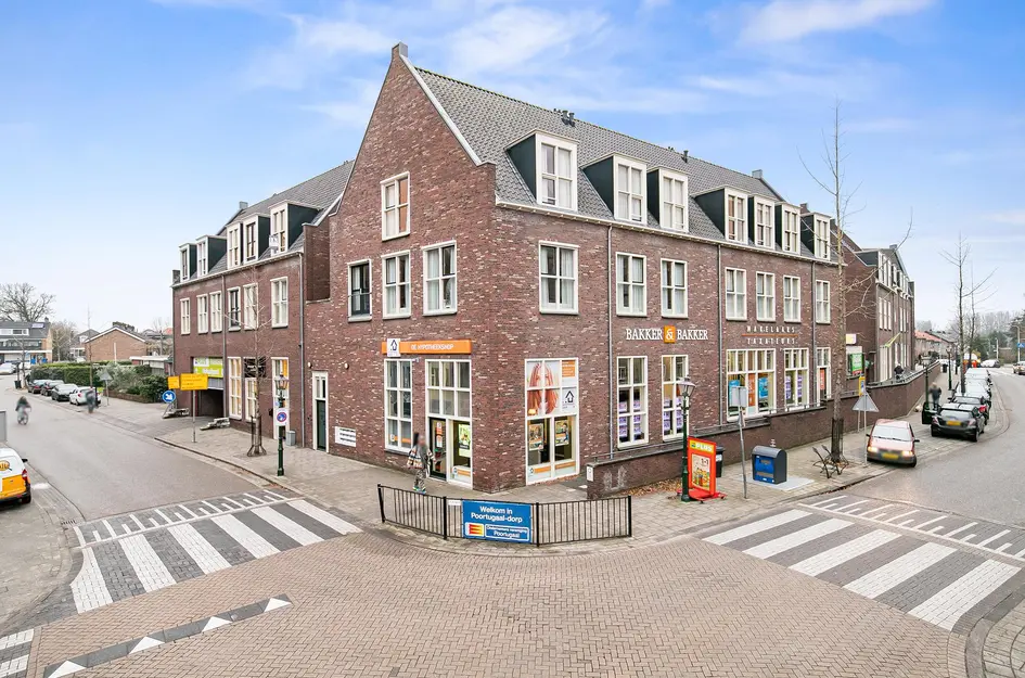 Emmastraat 35