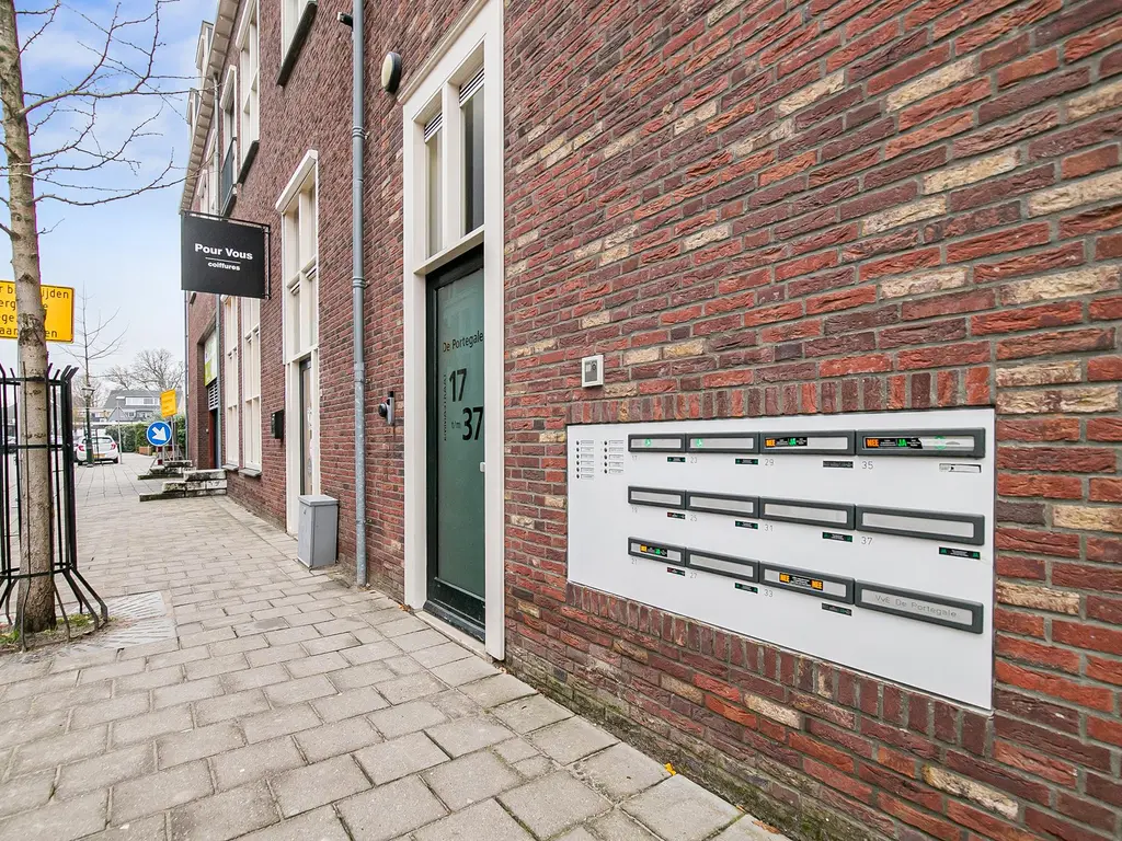 Emmastraat 35, POORTUGAAL