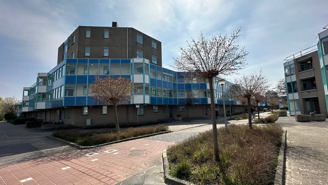 Vervangen 114 stuks video-intercoms + postkasten Burchtpad