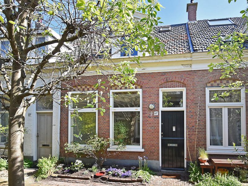 Dirk Hoogenraadstraat 68H, 'S-GRAVENHAGE