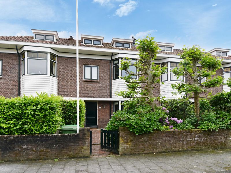 Van Hoeylaan 21, 'S-GRAVENHAGE