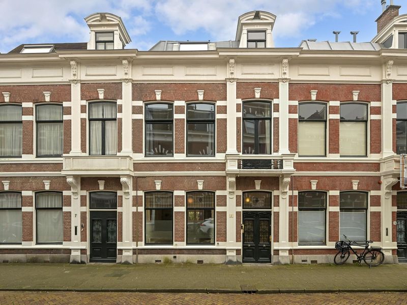 Emmastraat 5, 'S-GRAVENHAGE