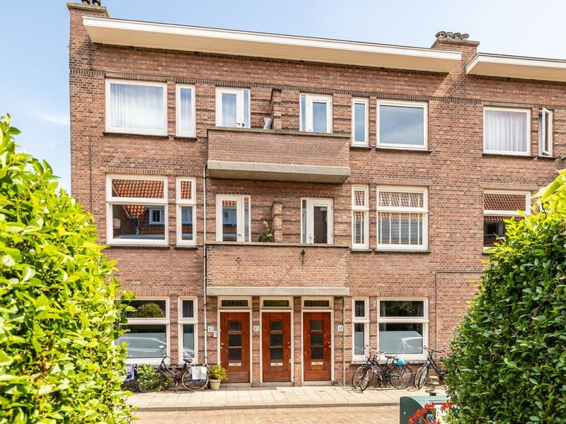 Van Diepenburchstraat 63, 'S-GRAVENHAGE