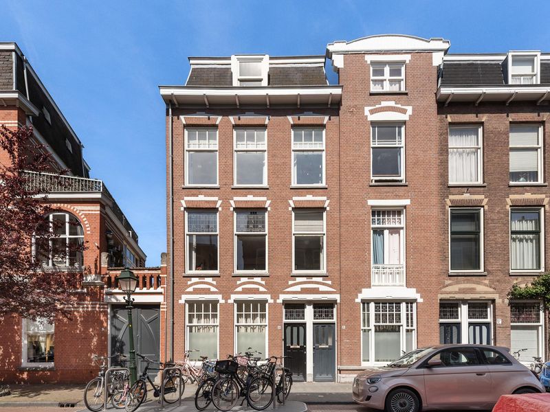 Van Loostraat 21, 'S-GRAVENHAGE
