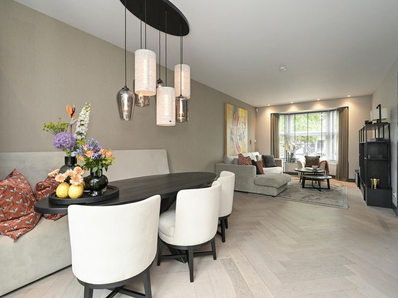 Rozenboomlaan 53, VOORBURG