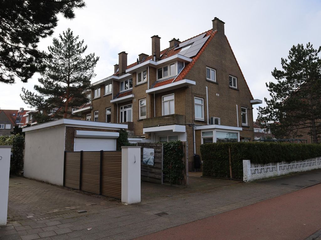 Gentsestraat 225, 'S-GRAVENHAGE