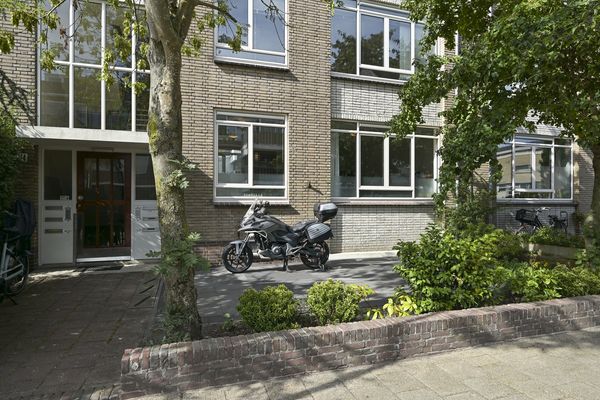 Pieter Meinersstraat 10