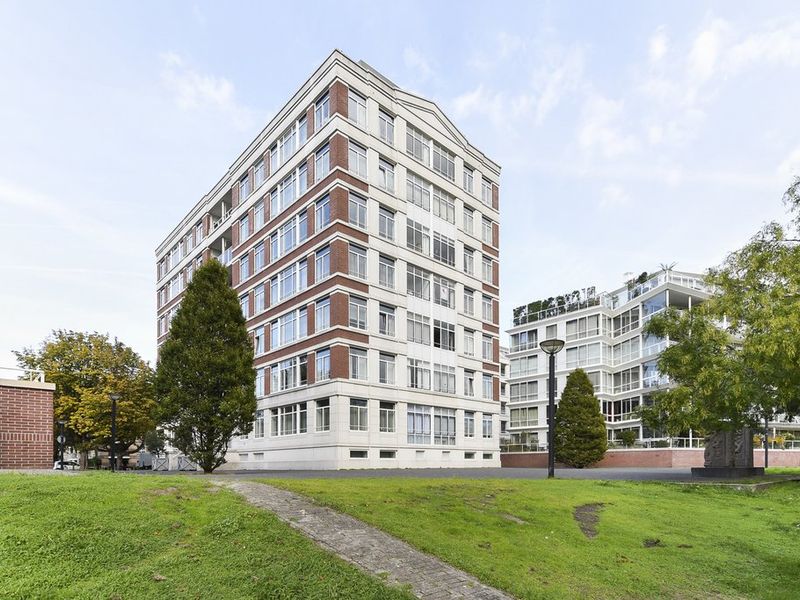 Burgemeester De Monchyplein 214, 'S-GRAVENHAGE