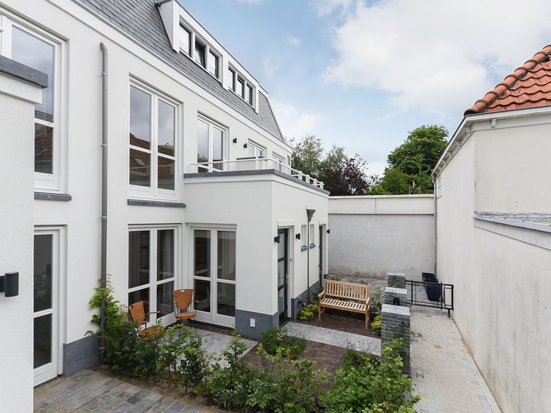Sumatrastraat 194F, 'S-GRAVENHAGE