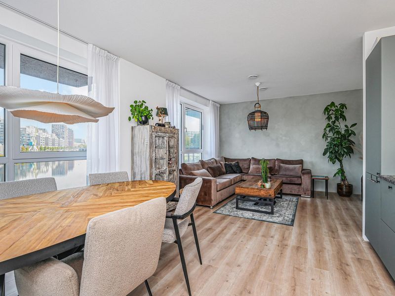 Waldorpstraat 1568, 'S-GRAVENHAGE