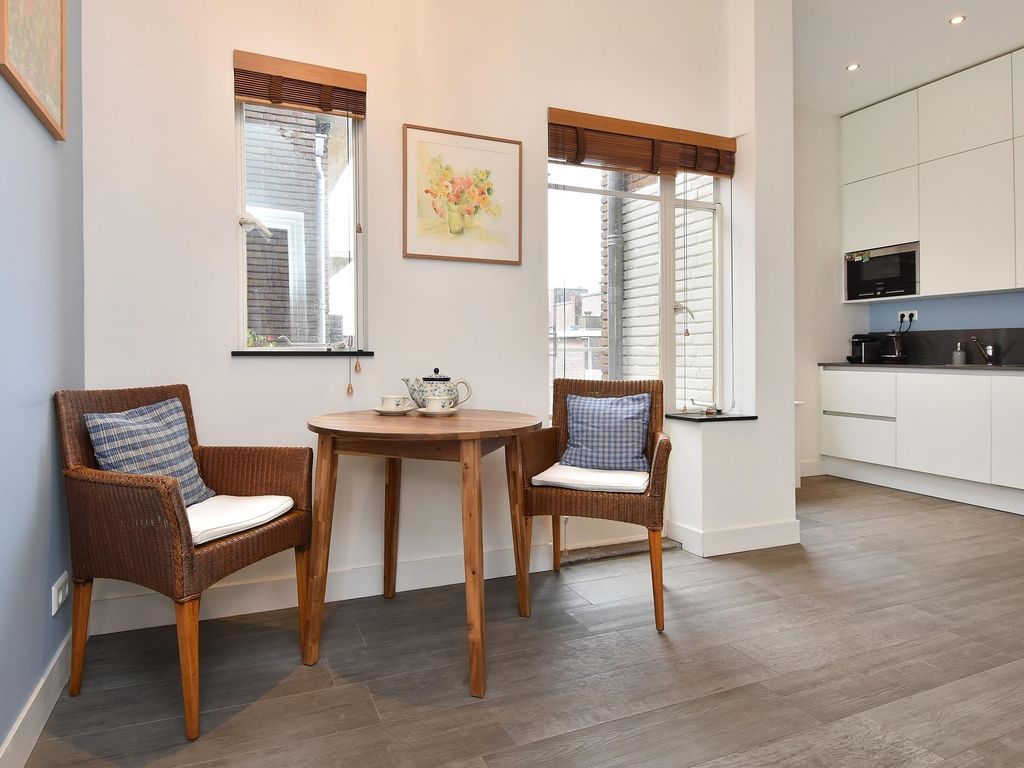 Van Zaeckstraat 19, 'S-GRAVENHAGE