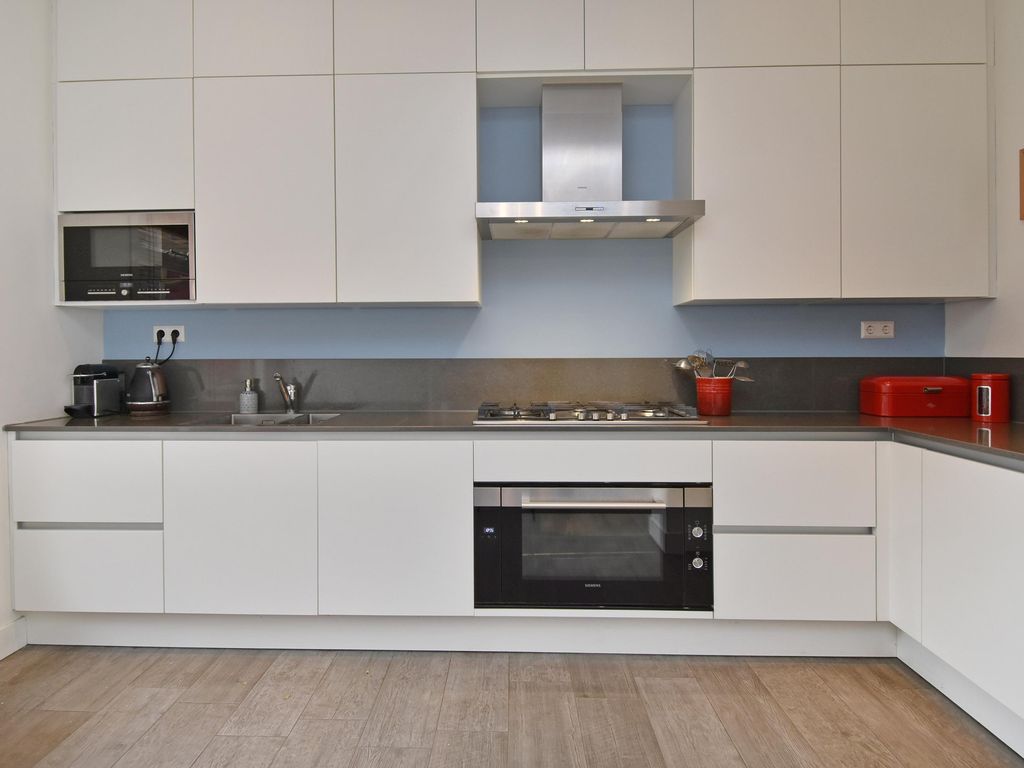 Van Zaeckstraat 19, 'S-GRAVENHAGE