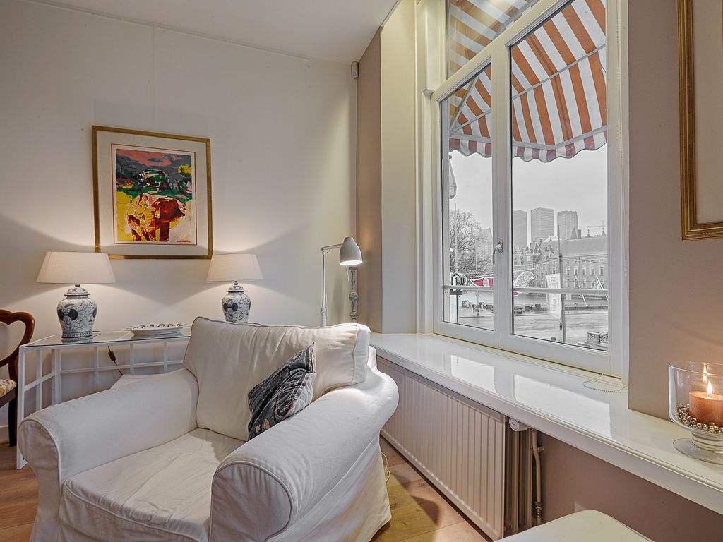 Plaats 24A, 'S-GRAVENHAGE