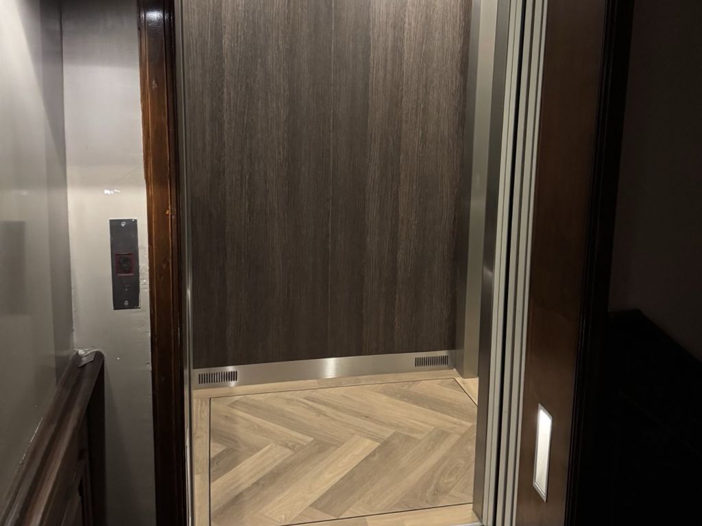 Plaats 24A, 'S-GRAVENHAGE