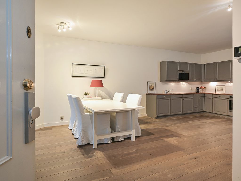 Plaats 24A, 'S-GRAVENHAGE