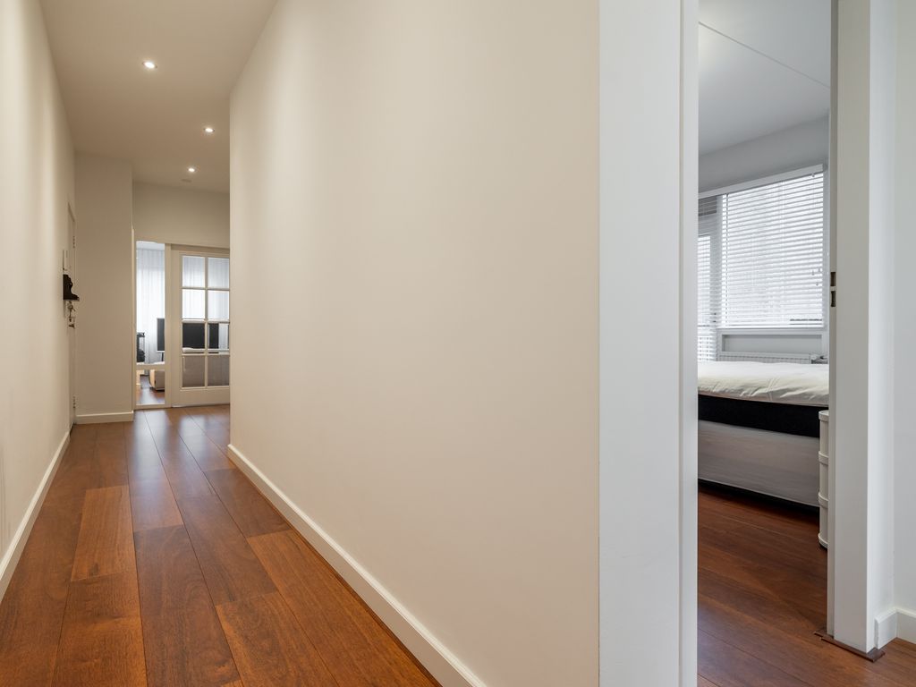 Koningin Sophiestraat 112, 'S-GRAVENHAGE