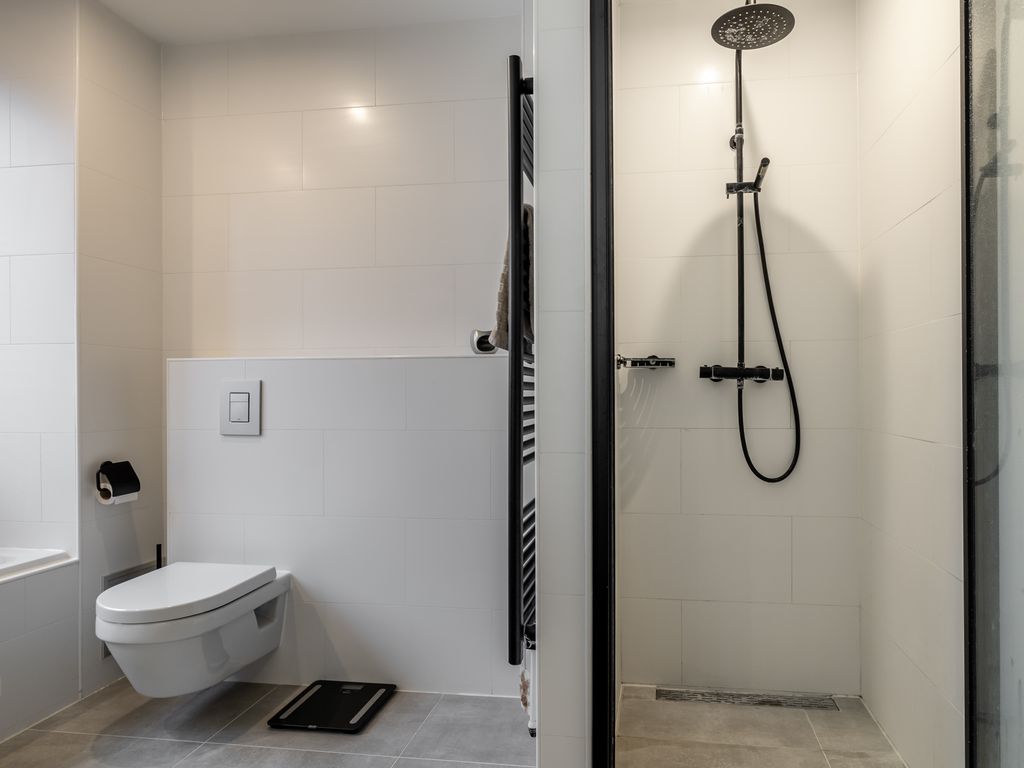 Koningin Sophiestraat 112, 'S-GRAVENHAGE