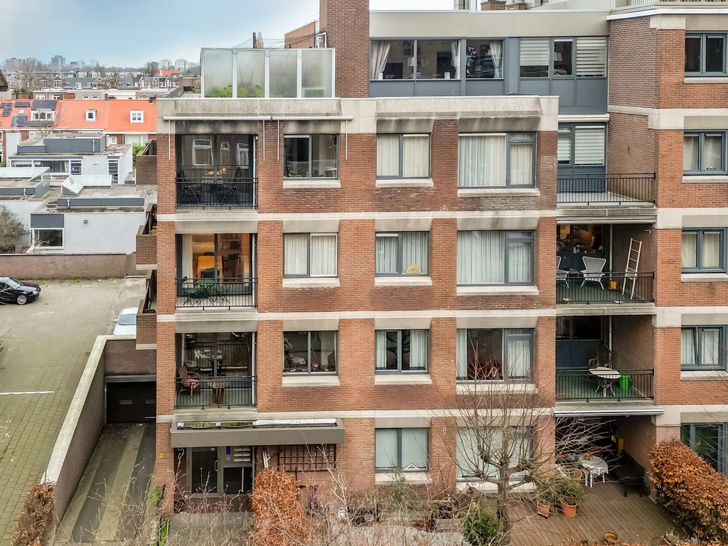 Koningin Sophiestraat 112, 'S-GRAVENHAGE