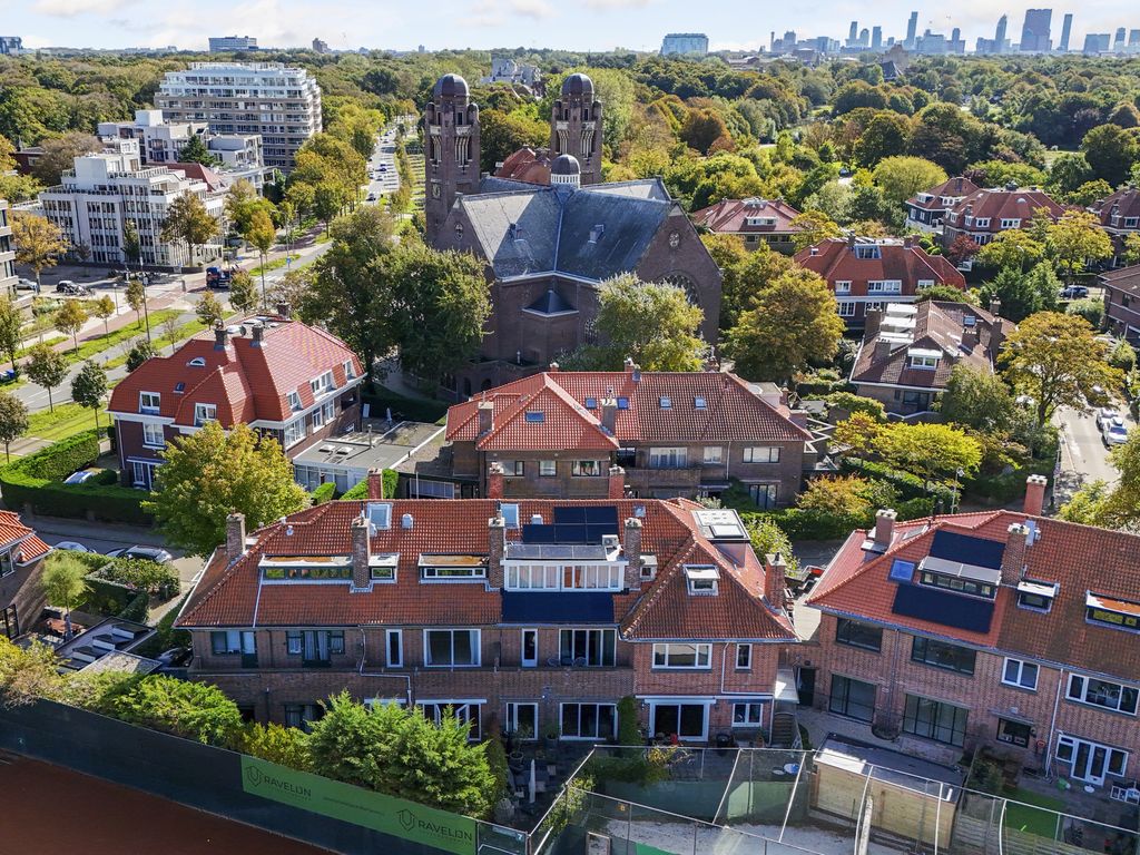 Kapelweg 5, 'S-GRAVENHAGE