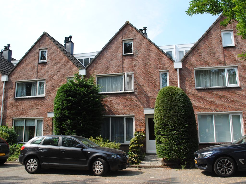 Dahliahof 2, WASSENAAR