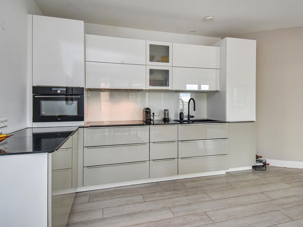 Turfhaven 28, 'S-GRAVENHAGE