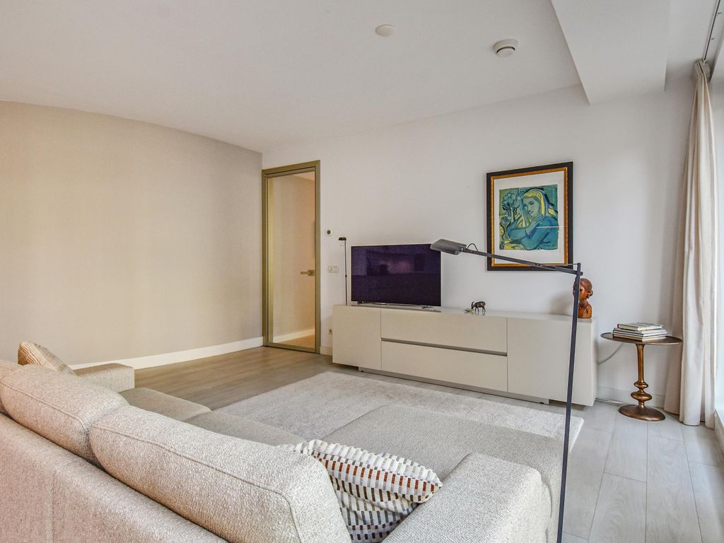 Turfhaven 28, 'S-GRAVENHAGE