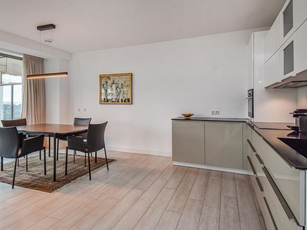 Turfhaven 28, 'S-GRAVENHAGE