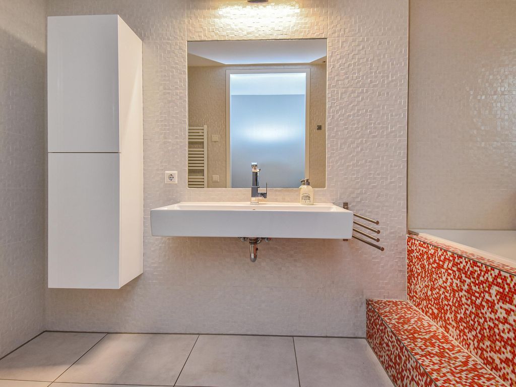 Turfhaven 28, 'S-GRAVENHAGE