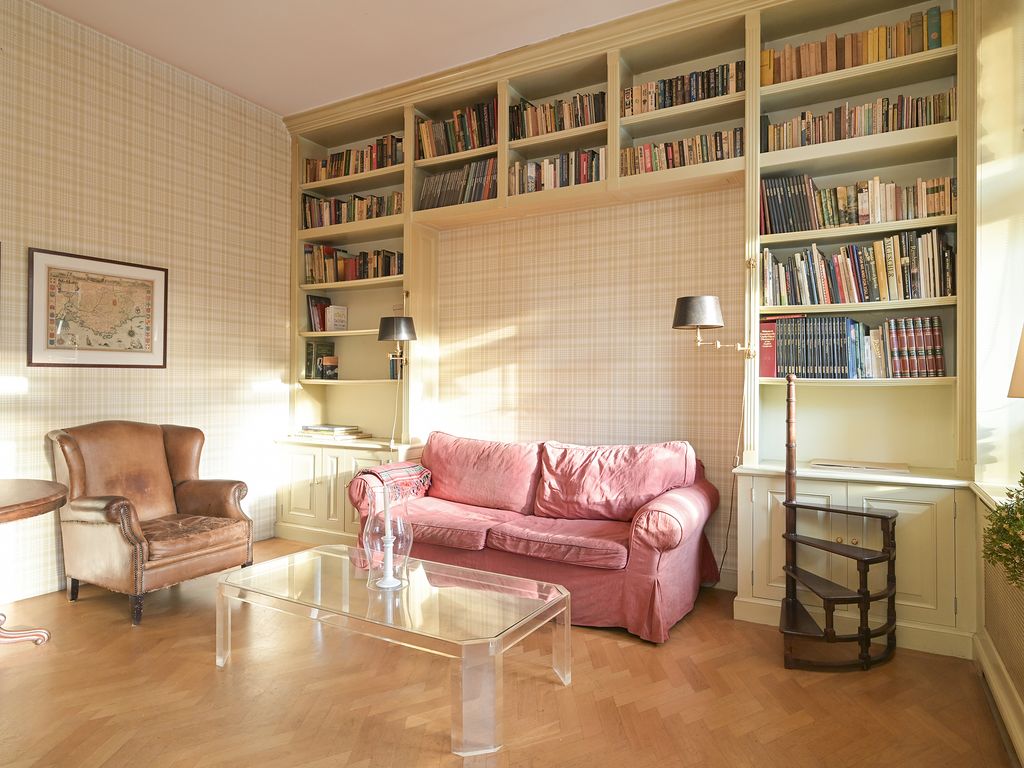 Tapijtweg 28, 'S-GRAVENHAGE