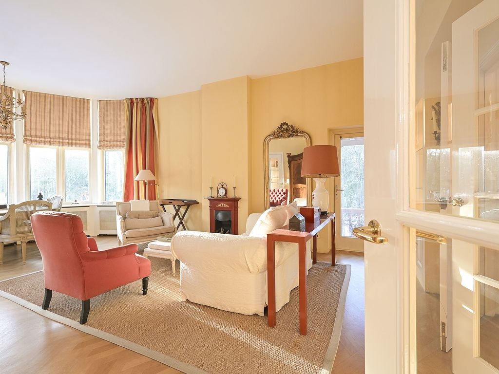 Tapijtweg 28, 'S-GRAVENHAGE