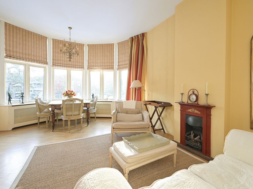 Tapijtweg 28, 'S-GRAVENHAGE