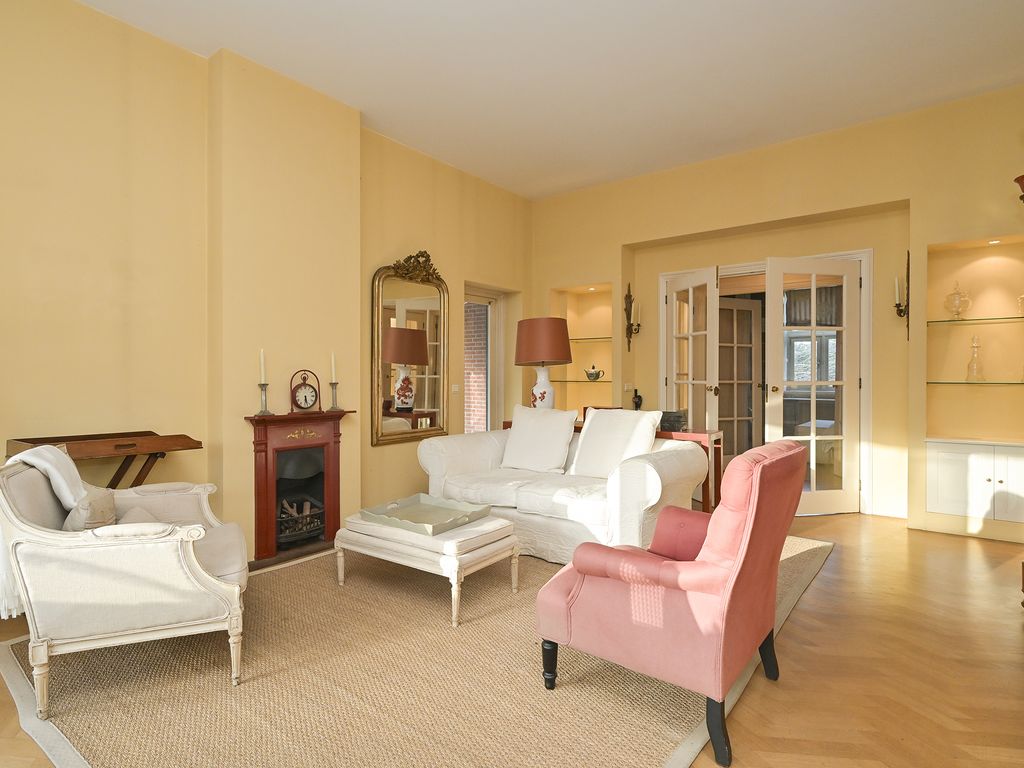 Tapijtweg 28, 'S-GRAVENHAGE