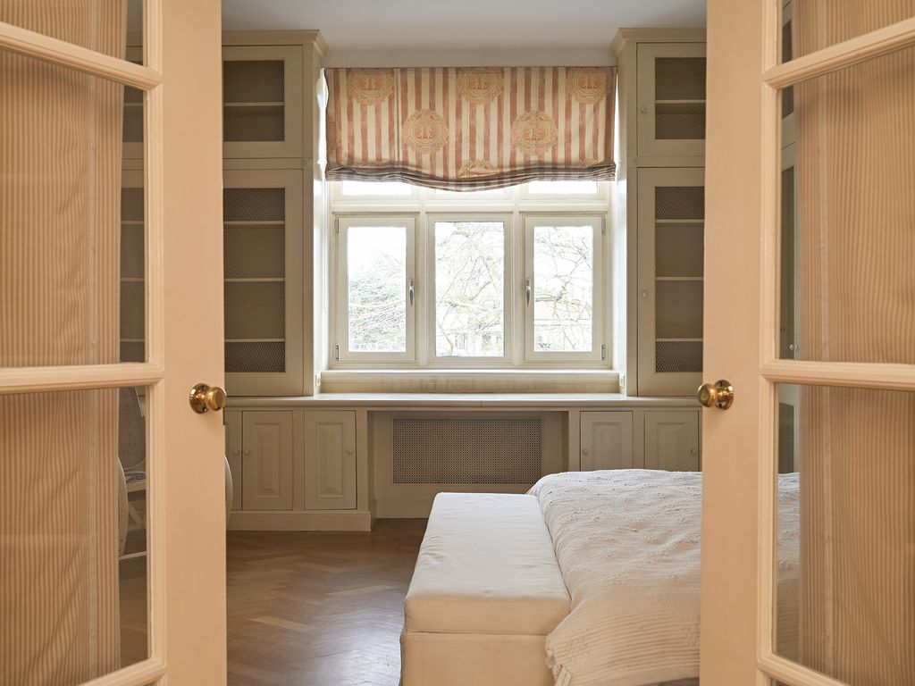 Tapijtweg 28, 'S-GRAVENHAGE