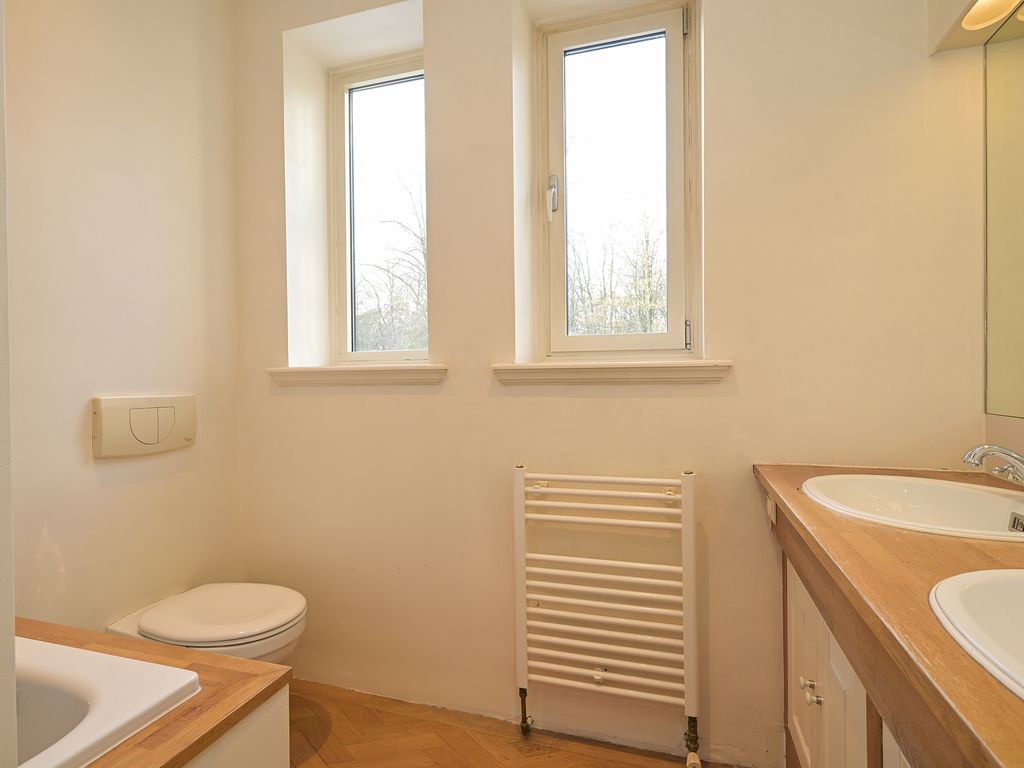 Tapijtweg 28, 'S-GRAVENHAGE